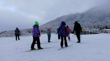 Los talleres deportivos de invierno del Municipio, ofrecen opciones para todas las edades