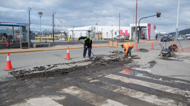 El Municipio avanza con los trabajos de bacheo en calles y avenidas