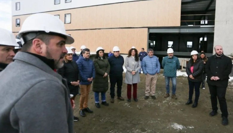 El intendente Vuoto recorrió la obra del nuevo hotel Ibis Styles