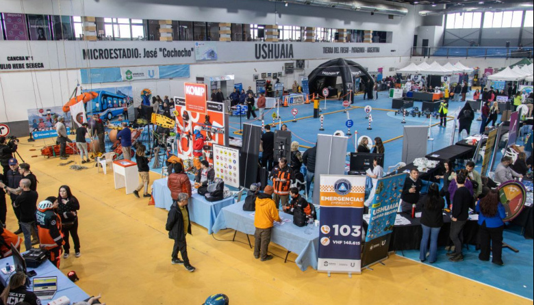 Este Jueves continúa la "Expo Seguridad"
