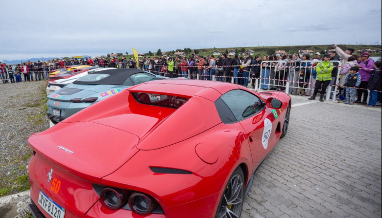 La exhibición de Ferrari fue una verdadera fiesta a cielo abierto
