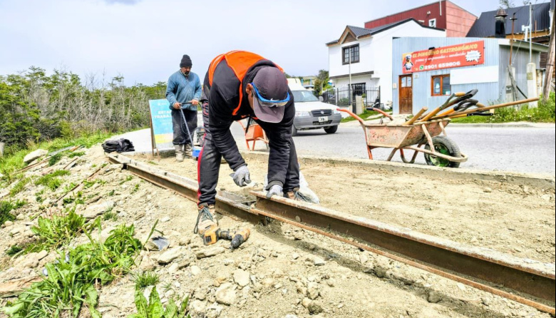 Avanzan los trabajos de mantenimiento en distintos sectores de Ushuaia