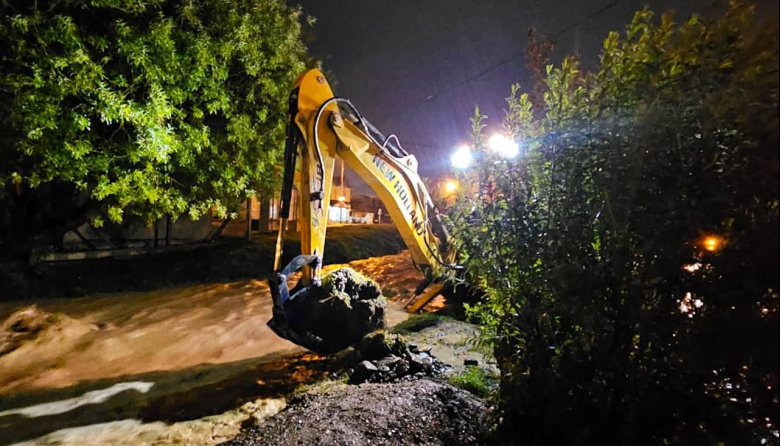 "Estamos trabajando en calles de tierra y en el monitoreo de la limpieza de pluviales y bocas de tormenta"