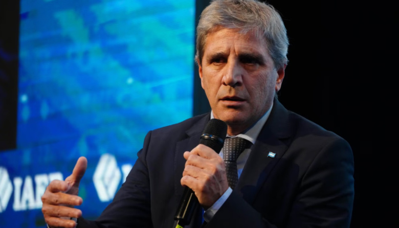 Nuevo proyecto de Inocencia Fiscal para estimular el uso de los “dólares del colchón”