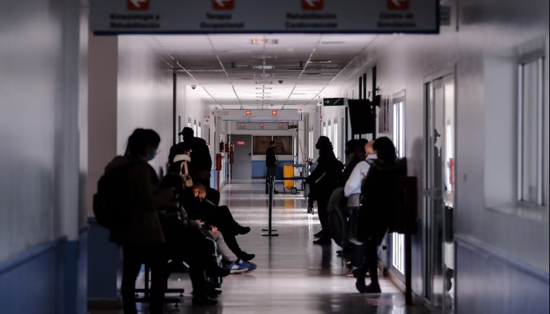 Los extranjeros no residentes deberán pagar por la atención en hospitales nacionales