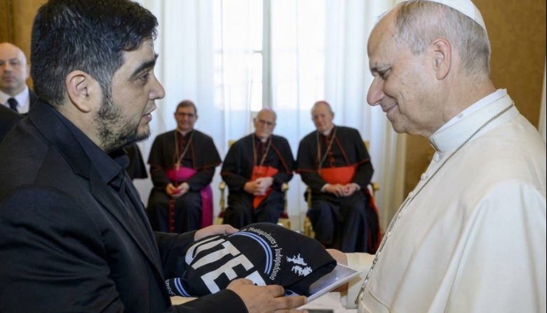 UTEP entregó al Papa un informe crítico de la gestión de gobierno: "La métrica oficial invisibiliza a más de 6 millones de personas"