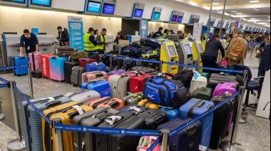 Ya son 6.500 los pasajeros  que no pueden viajar desde Aeroparque