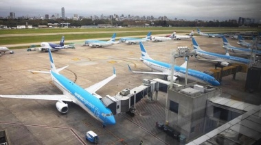 Los gremios aeronáuticos confirmaron un paro de actividades por 24 horas