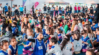 Con mas de 150 inscriptos, el primer contingente barrial comienza su Colonia de Verano