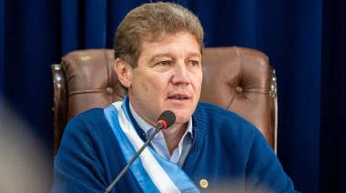 Gustavo Melella promulgó la ley que deja sin efecto la reforma constitucional en Tierra del Fuego