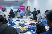 El intendente Vuoto compartió con las participantes, una de las capacitaciones del Programa "mujeres en marcha"