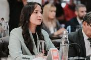 “Hay que reforzar la educación digital en los adultos, para que sepamos cómo controlar lo que está pasando”